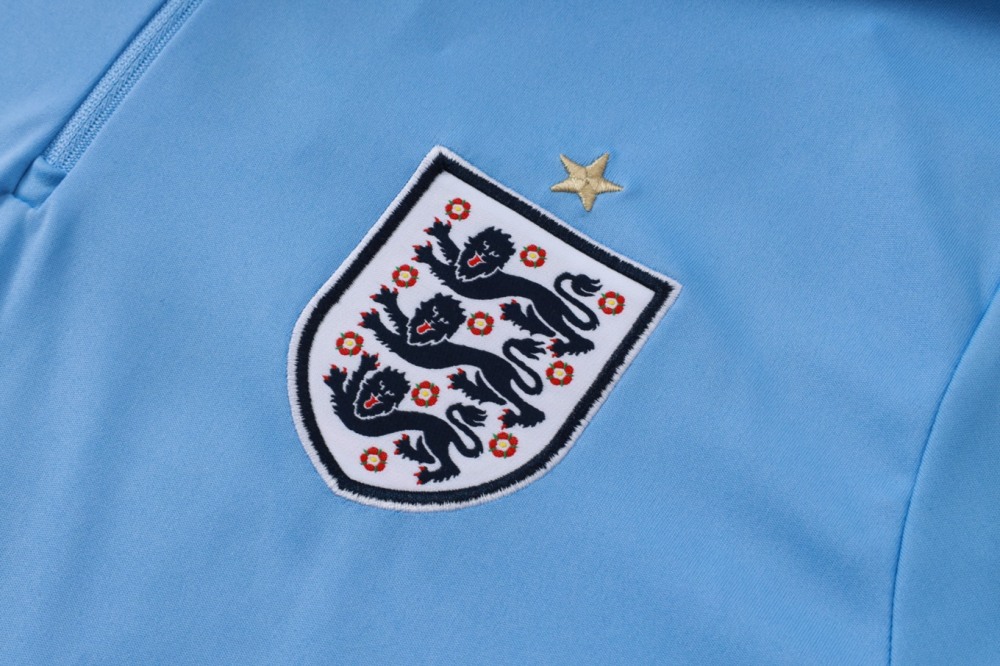 2026 England Light blue Long-sleeved half-pull training kit