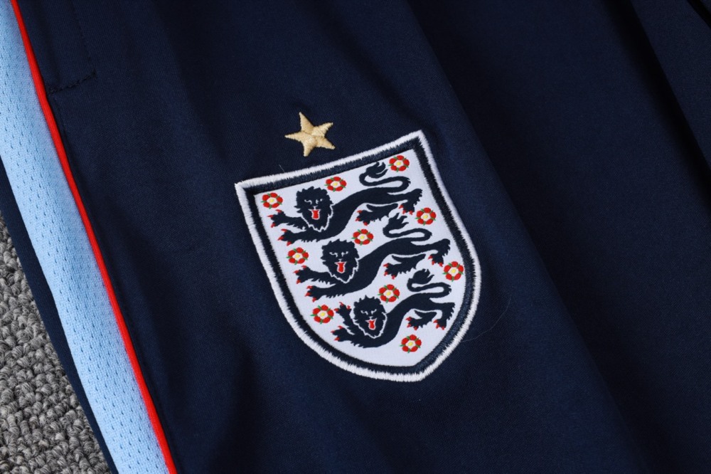 2026 England Light blue Long-sleeved half-pull training kit