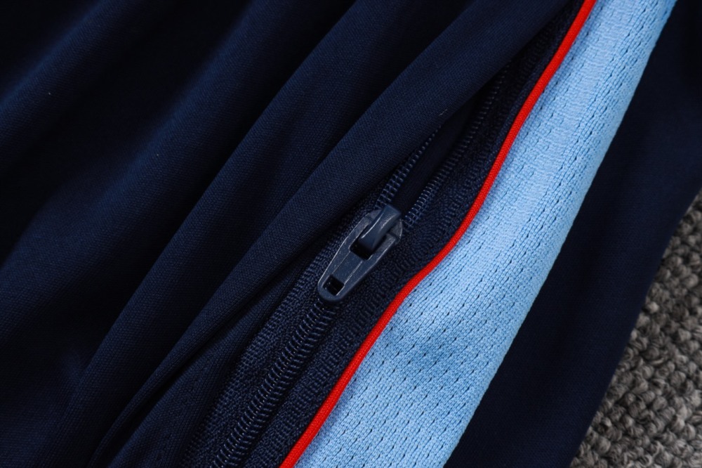 2026 England Light blue Long-sleeved half-pull training kit
