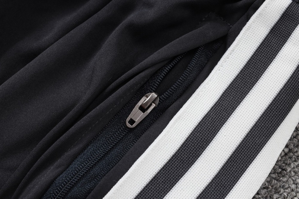 2026 Germany Beige Long-sleeved half-pull training kit