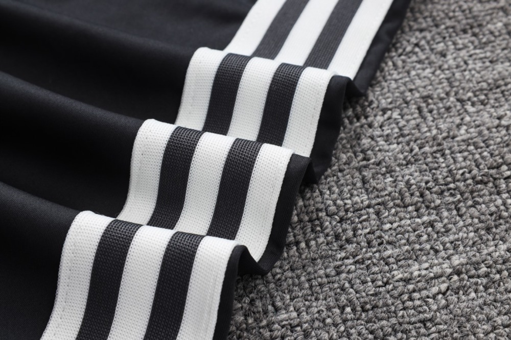 2026 Germany Dark gray Long-sleeved half-pull training kit