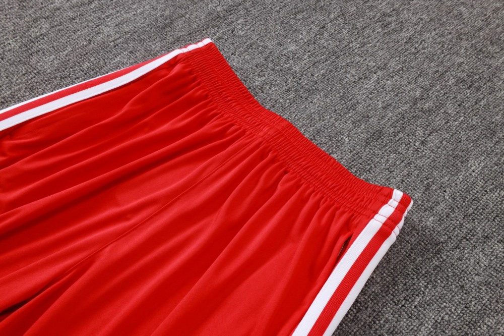 2026 Liverpool Beige Long-sleeved half-pull training kit