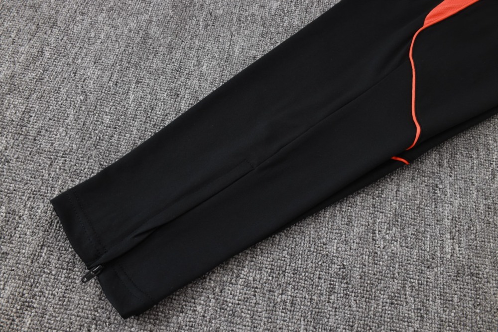 2026 Netherlands Black Long-sleeved half-pull training kit