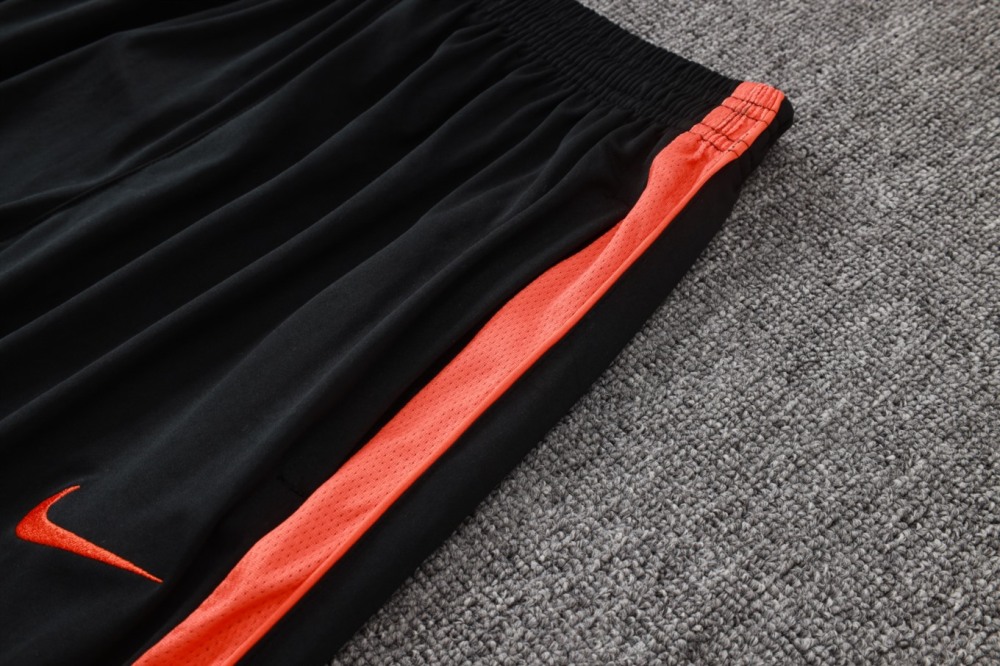 2026 Netherlands Black Long-sleeved half-pull training kit