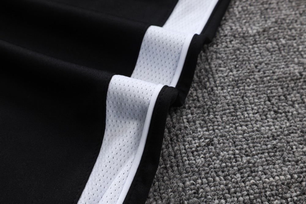 2026 Paris Black Long-sleeved half-pull training kit