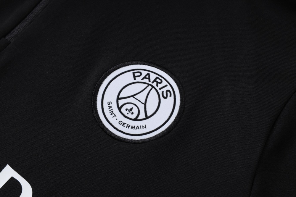 2026 Paris Black Long-sleeved half-pull training kit