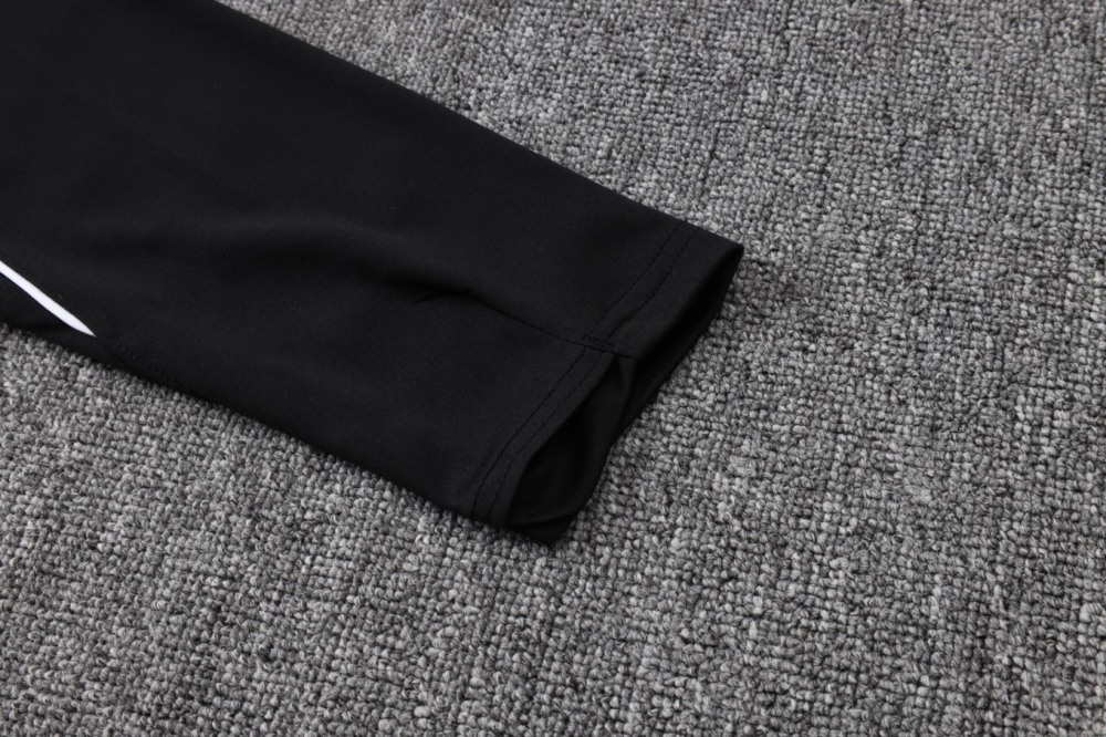 2026 Paris Black Long-sleeved half-pull training kit