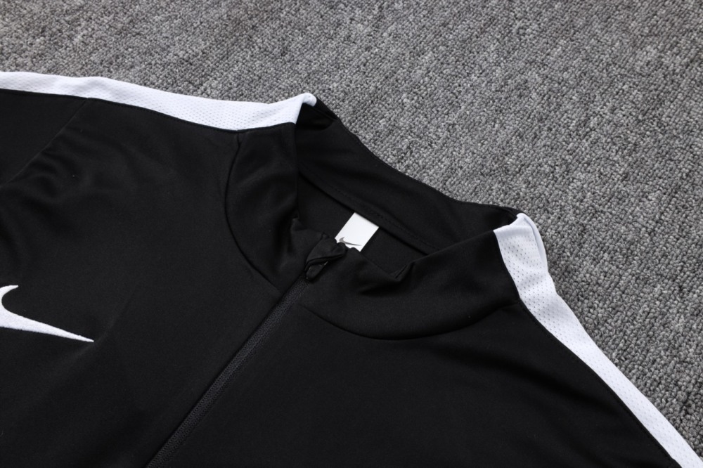 2026 Paris Black Long-sleeved half-pull training kit