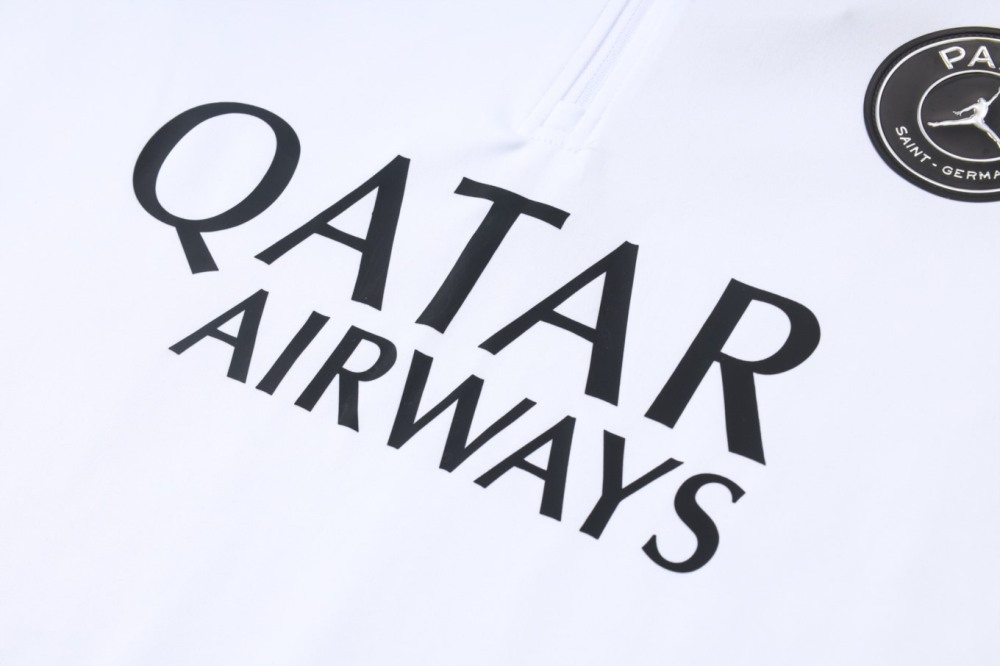 2026 Paris Off-white Long-sleeved half-pull training kit