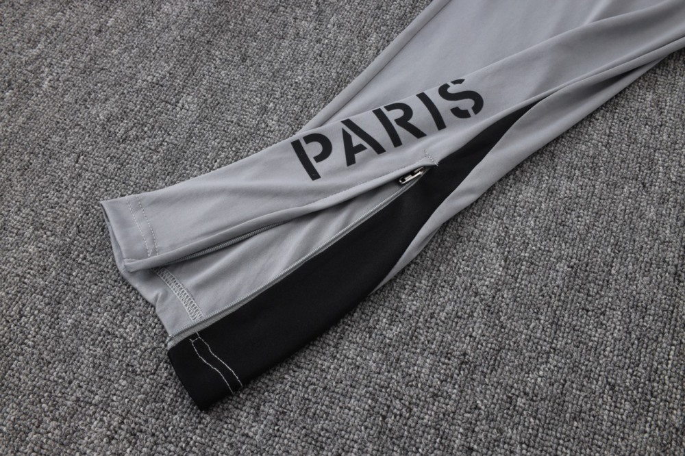 2026 Paris Off-white Long-sleeved half-pull training kit