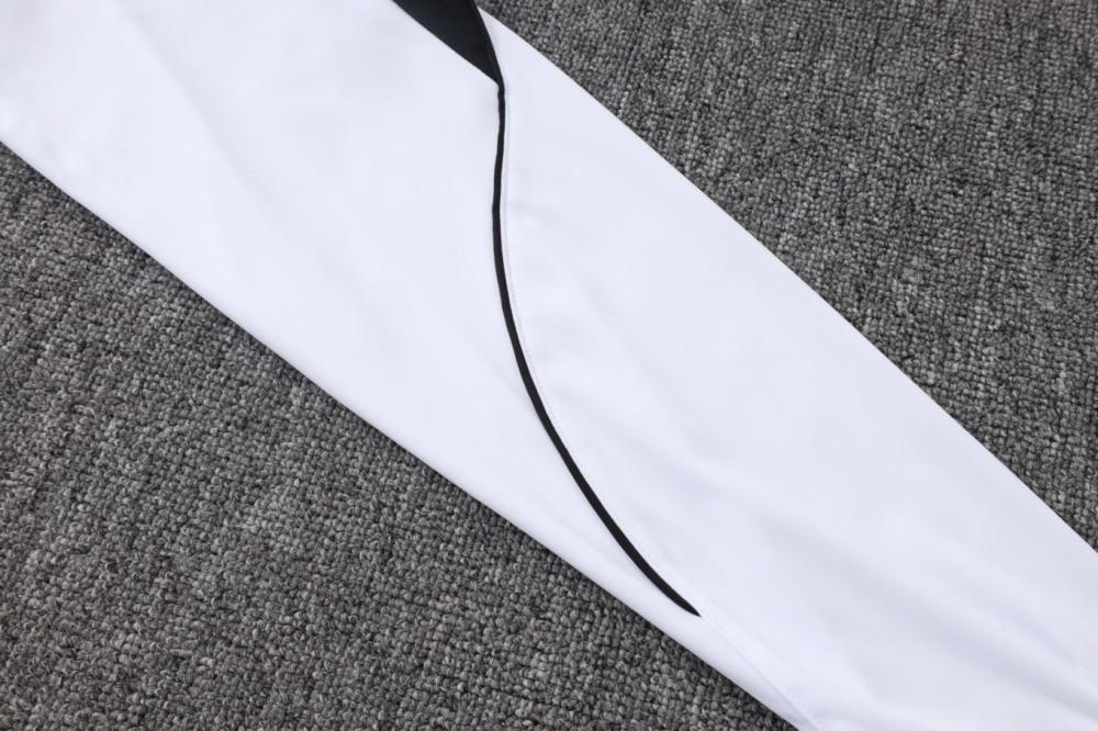2026 Paris White Long-sleeved half-pull training kit