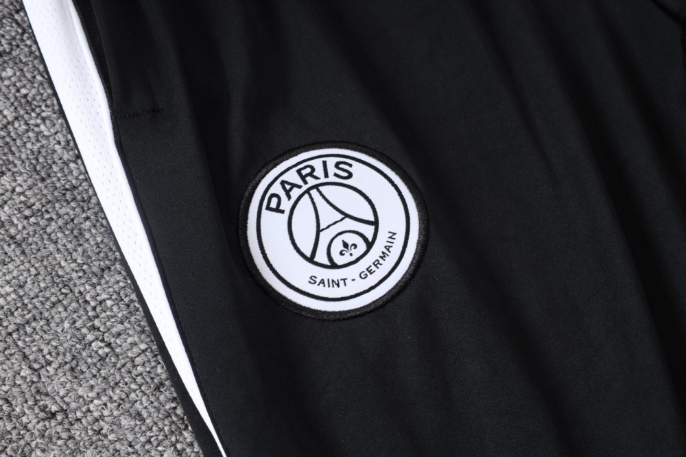 2026 Paris White Long-sleeved half-pull training kit