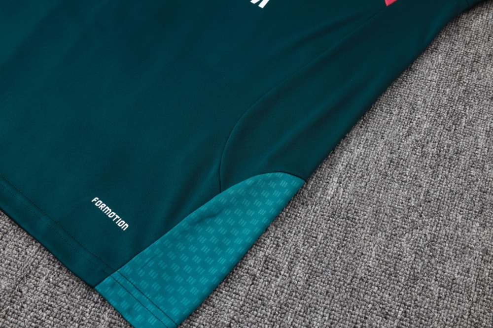 2026 Real Madrid Deep dark green Long-sleeved half-pull training kit