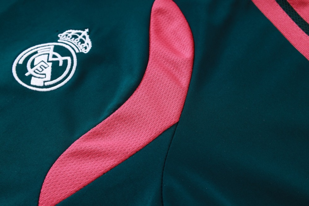 2026 Real Madrid Deep dark green Long-sleeved half-pull training kit