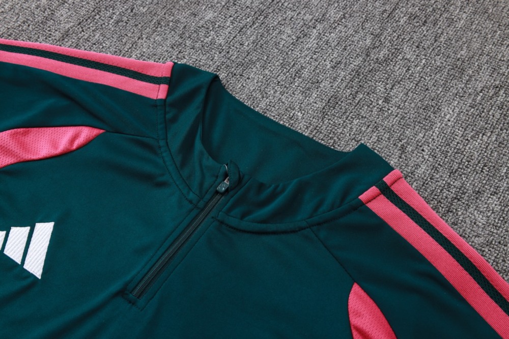 2026 Real Madrid Deep dark green Long-sleeved half-pull training kit
