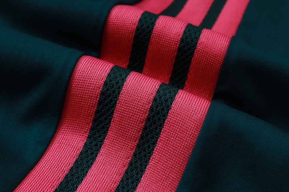 2026 Real Madrid Deep dark green Long-sleeved half-pull training kit