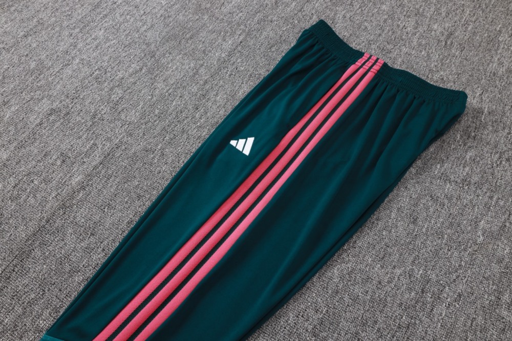 2026 Real Madrid Deep dark green Long-sleeved half-pull training kit