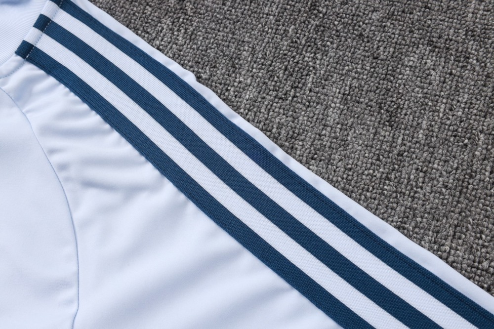 2026 Italy Light blue Long-sleeved half-pull training kit
