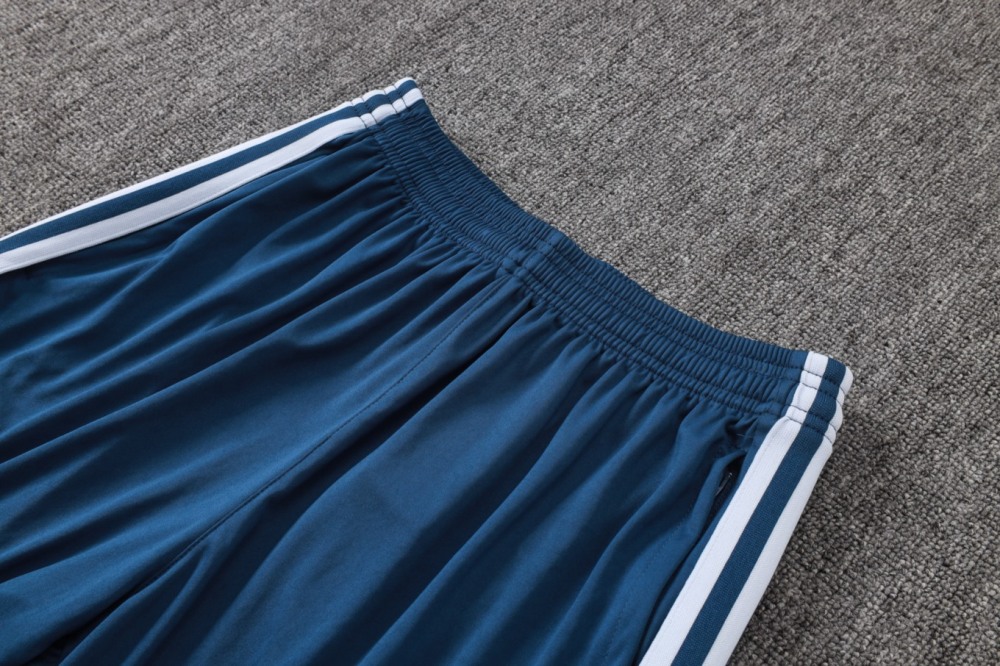 2026 Italy Light blue Long-sleeved half-pull training kit