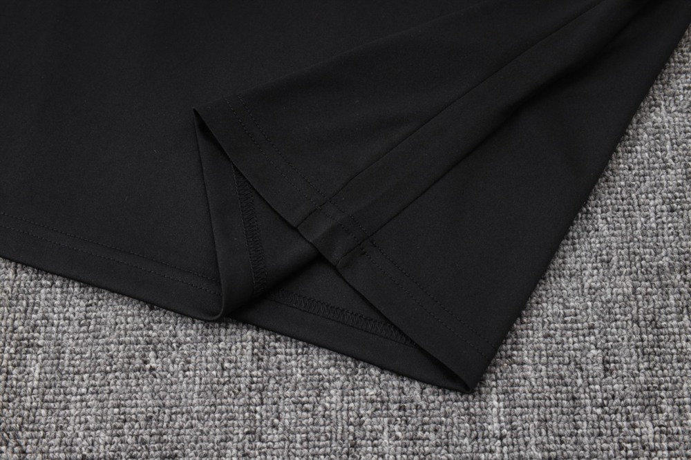 2026 Paris Black Long-sleeved half-pull training kit
