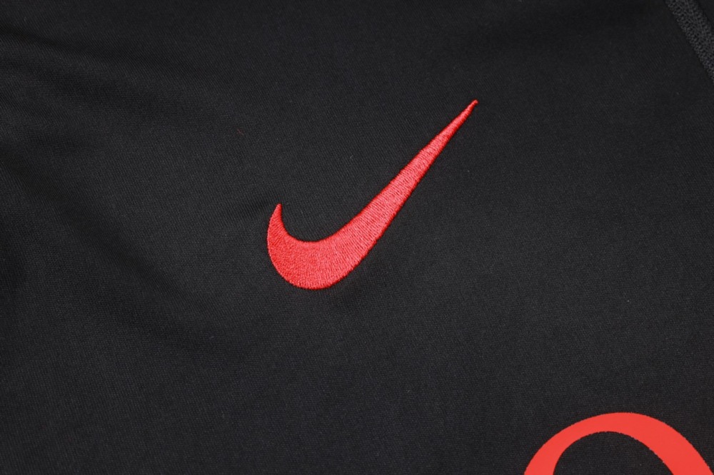 2026 Paris Black Long-sleeved half-pull training kit