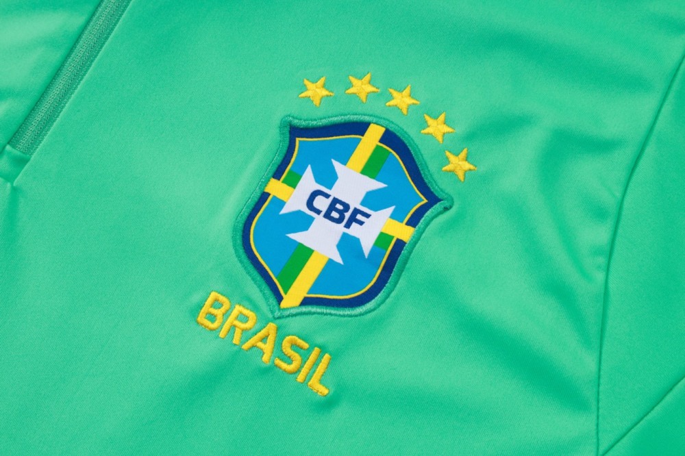2026 Brazil Light green Long-sleeved half-pull training kit