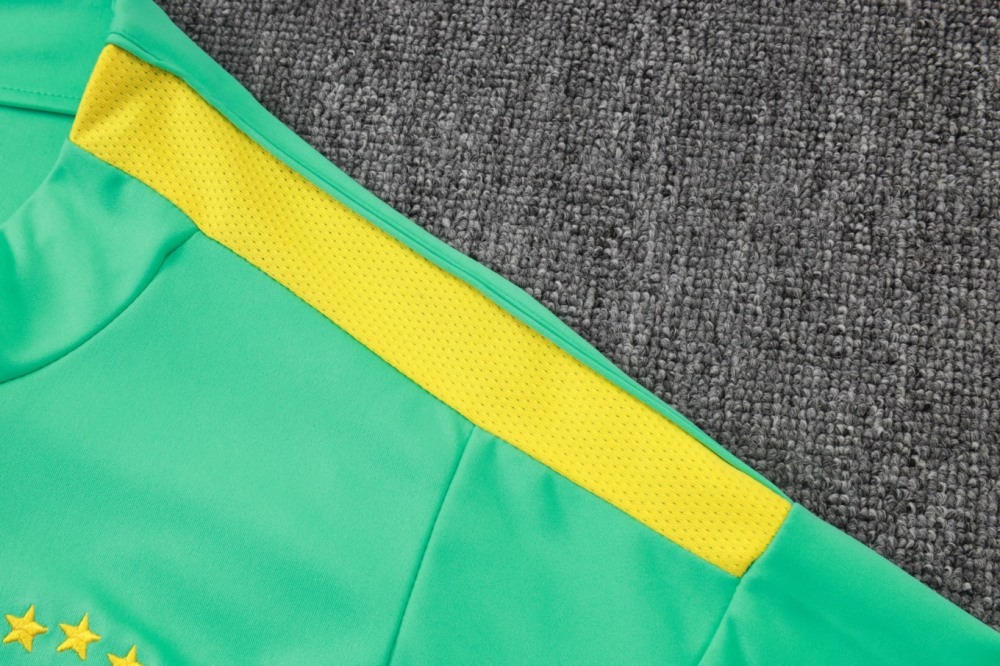 2026 Brazil Light green Long-sleeved half-pull training kit