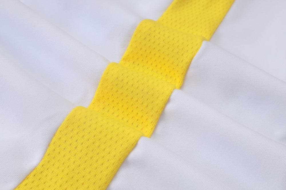 2026 Brazil White Long-sleeved half-pull training kit