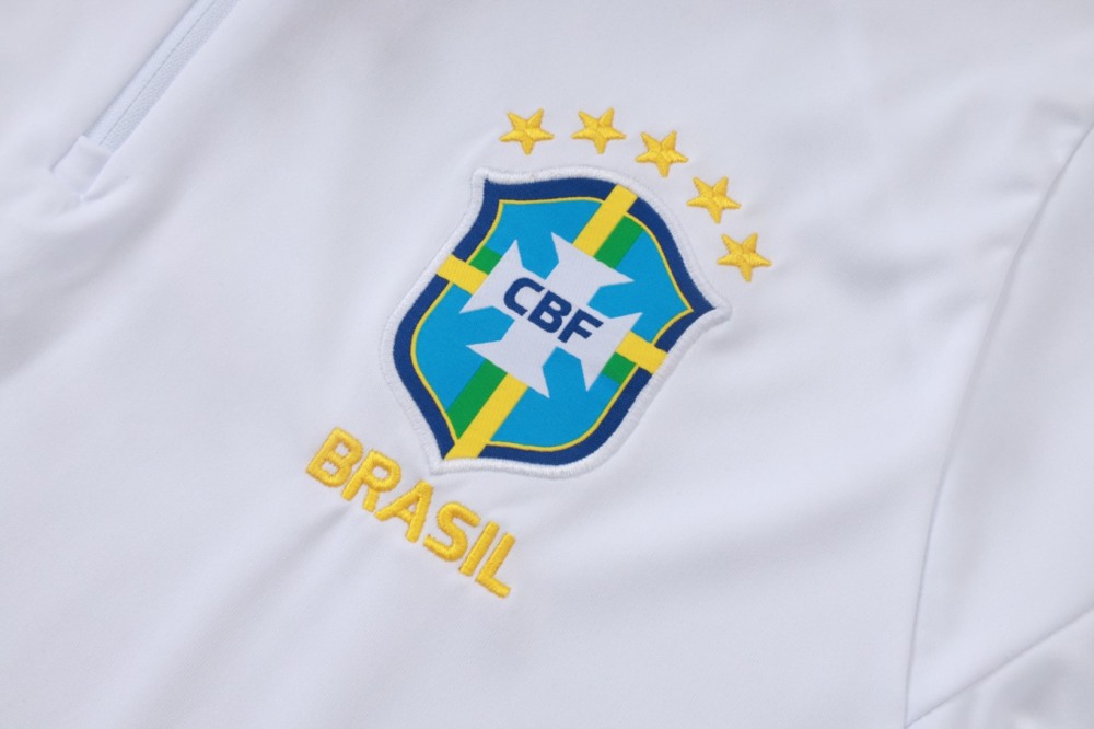 2026 Brazil White Long-sleeved half-pull training kit