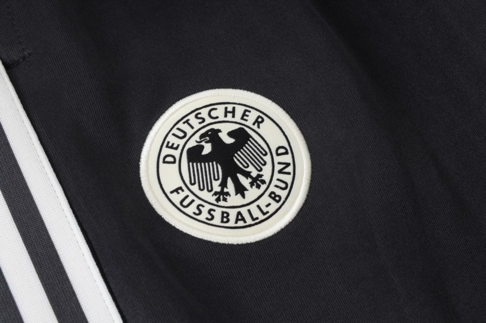 2026 Germany Off-white Jacket Training Suit Set