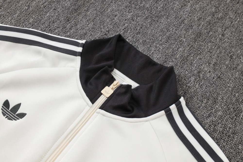2026 Germany Off-white Jacket Training Suit Set