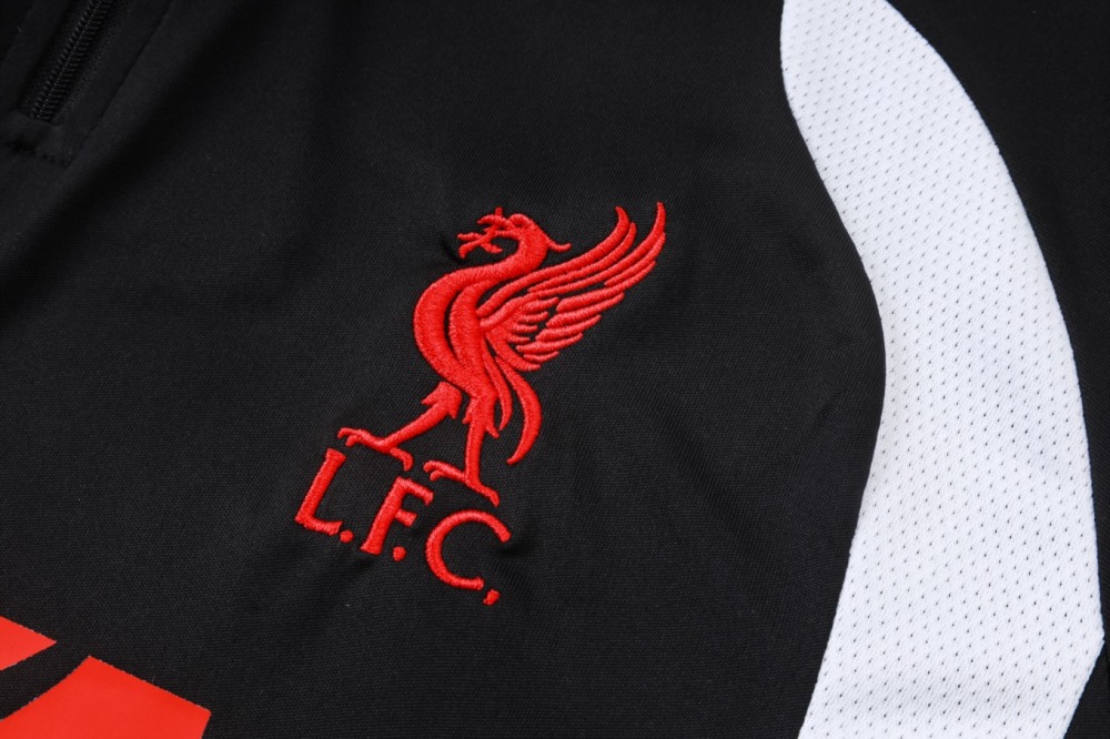 2026 Liverpool Black Long-sleeved half-pull training kit