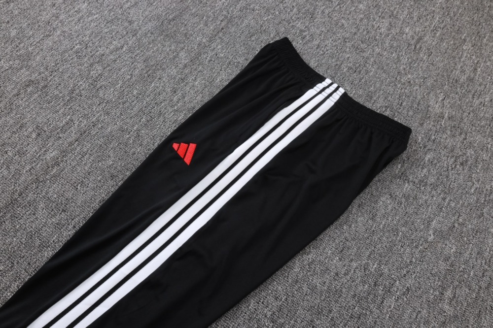 2026 Liverpool Black Long-sleeved half-pull training kit