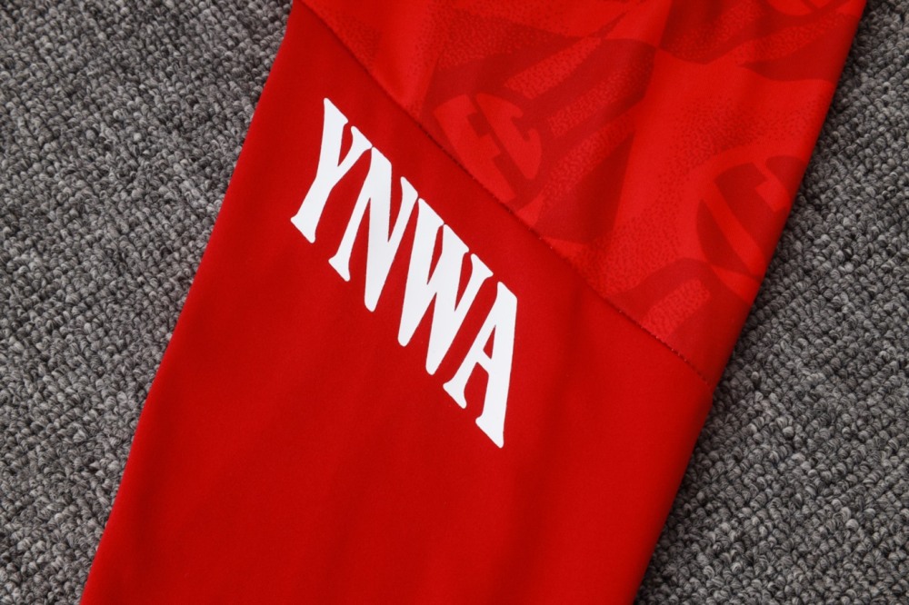 2026 Liverpool Red Long-sleeved half-pull training kit
