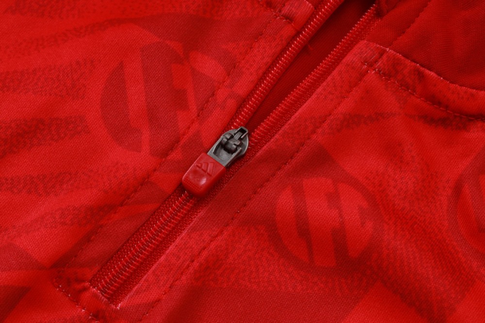 2026 Liverpool Red Long-sleeved half-pull training kit