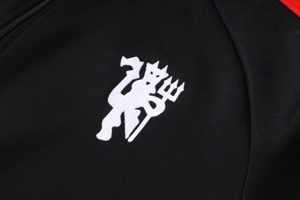 2026 Manchester United Black Jacket Training Suit Set