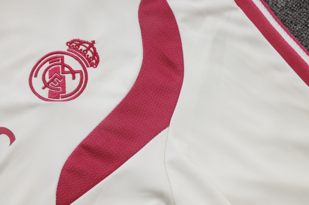 2026 Real Madrid Beige Long-sleeved half-pull training kit