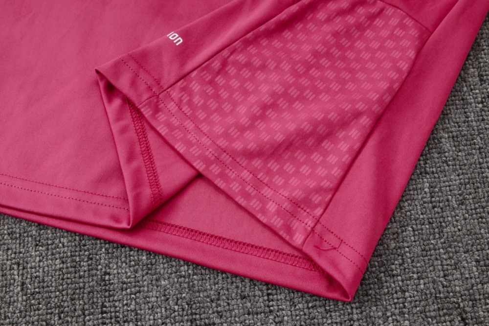 2026 Real Madrid Pink Long-sleeved half-pull training kit