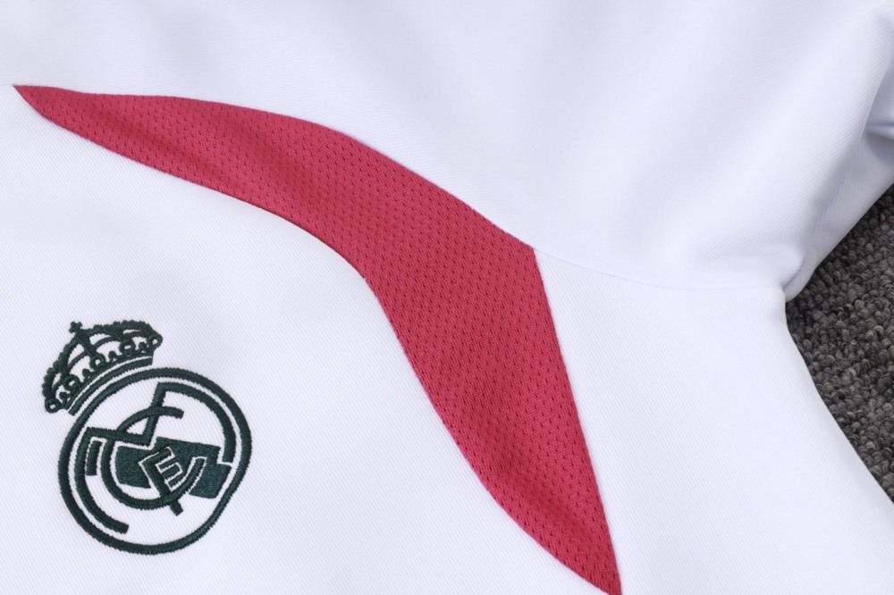 2026 Real Madrid White Jacket Training Suit Set