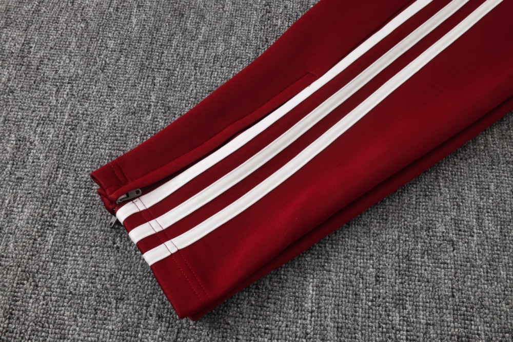 2026 Spain Off-white Jacket Training Suit Set