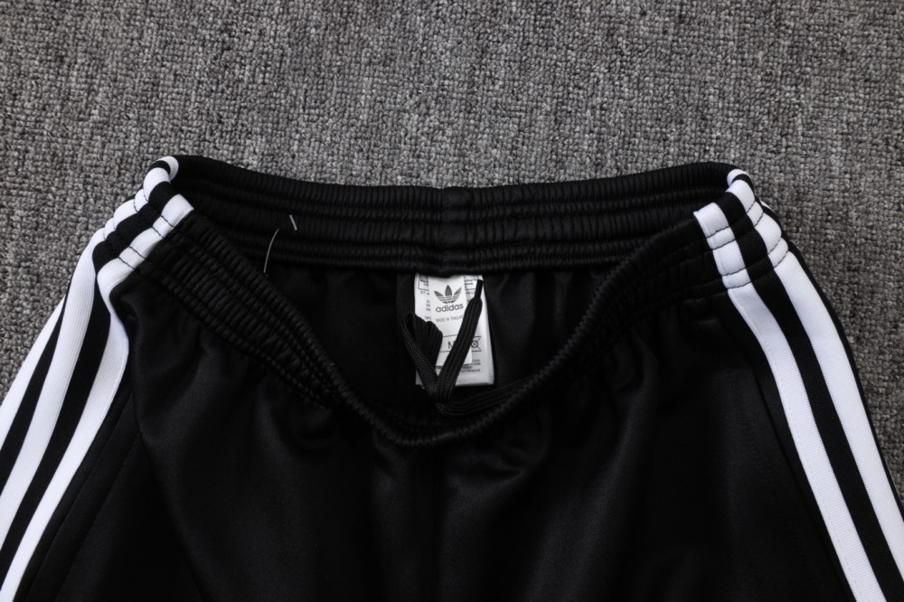2026 Juventus Black Jacket Training Suit Set