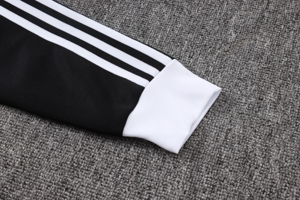 2026 Juventus Black Jacket Training Suit Set