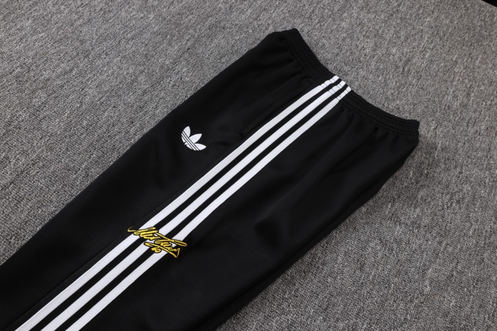2026 Juventus Black Jacket Training Suit Set