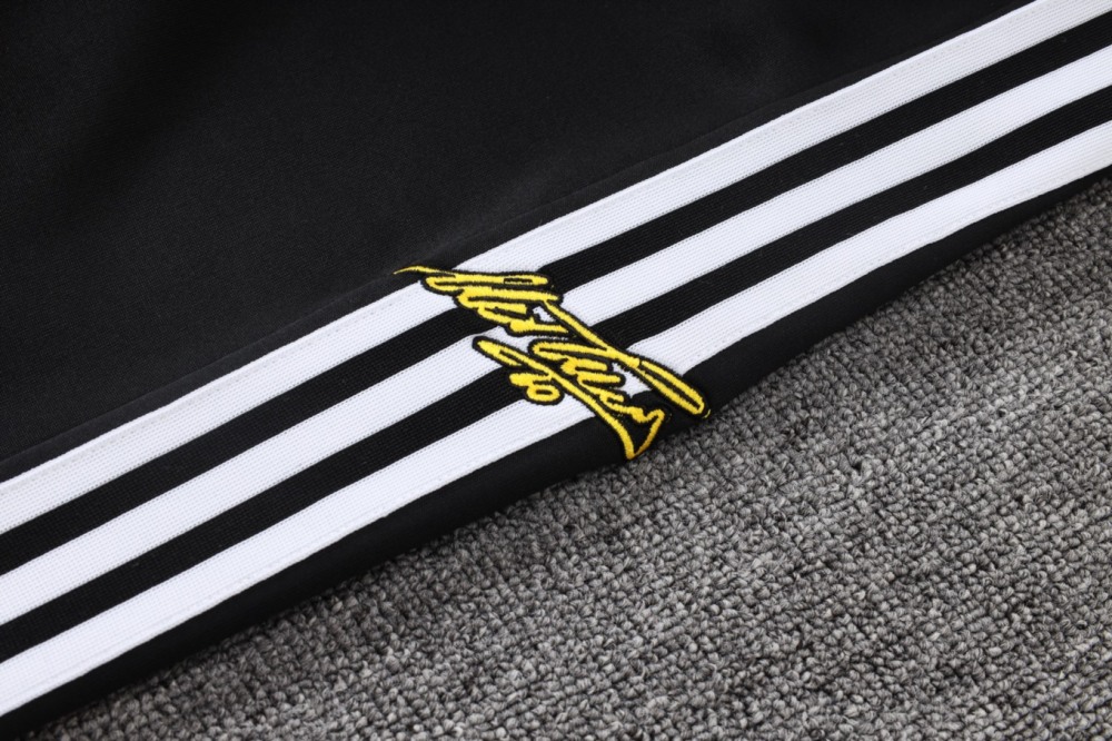 2026 Juventus Black Jacket Training Suit Set