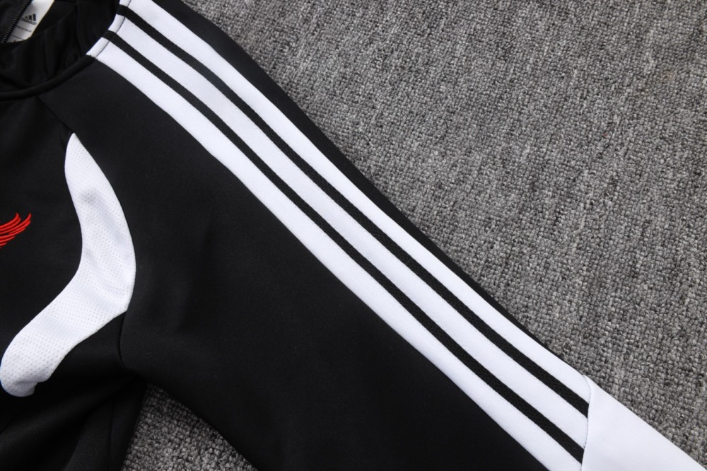 2026 Liverpool Black Jacket Training Suit Set