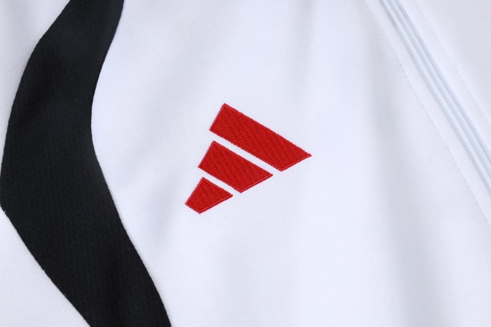 2026 Liverpool White Jacket Training Suit Set
