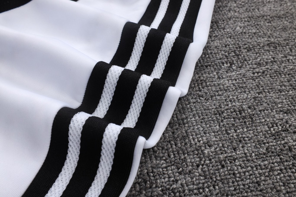 2026 Liverpool White Jacket Training Suit Set
