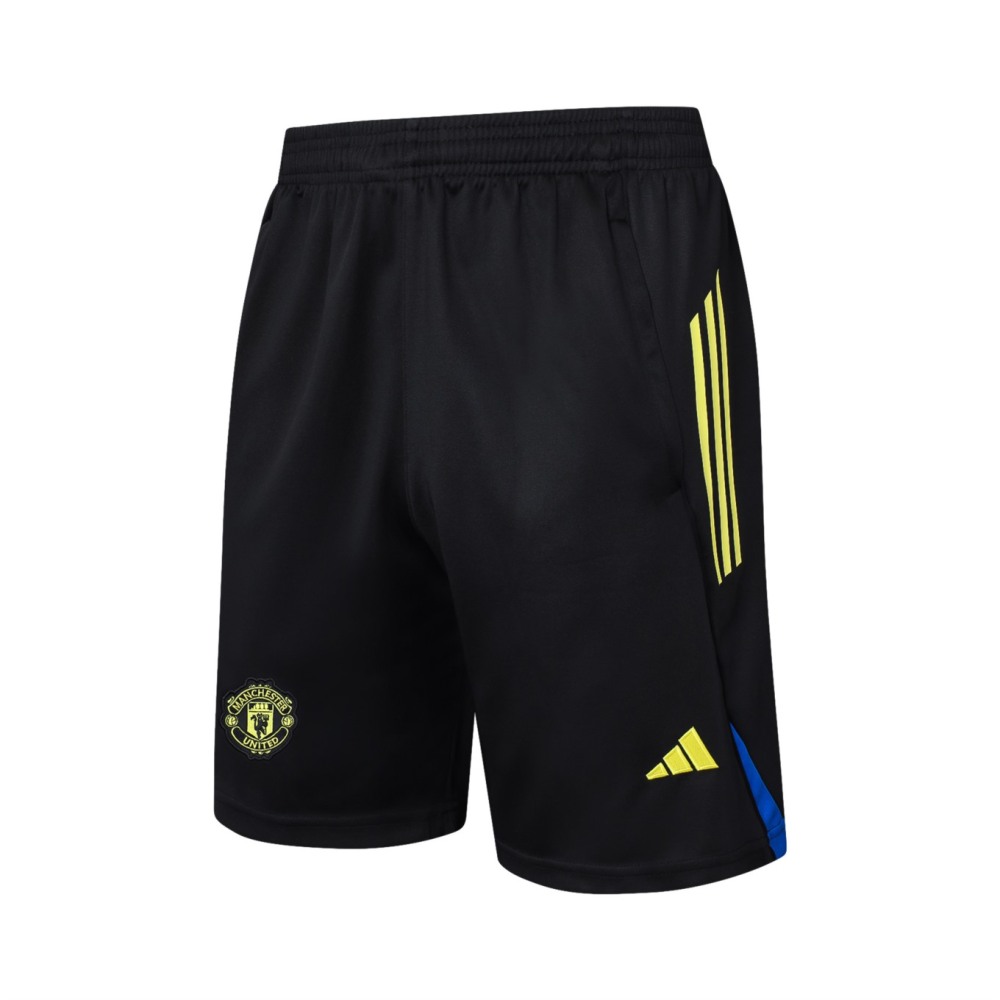 2026 Manchester United Black Training Set Shirt and Shorts