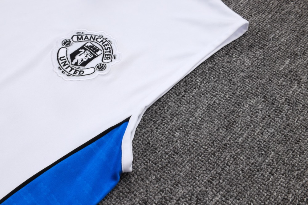2026 Manchester United White Training Set Shirt and Shorts