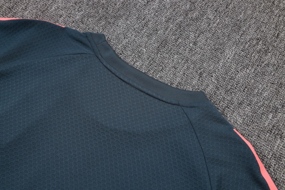 2026 Bayern Munich Dark grey Training Set Shirt and Shorts